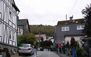 Spaziergang mit Becher Foto MGK Siegen.JPG